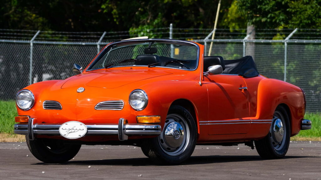 Orange VW Karmin Ghia