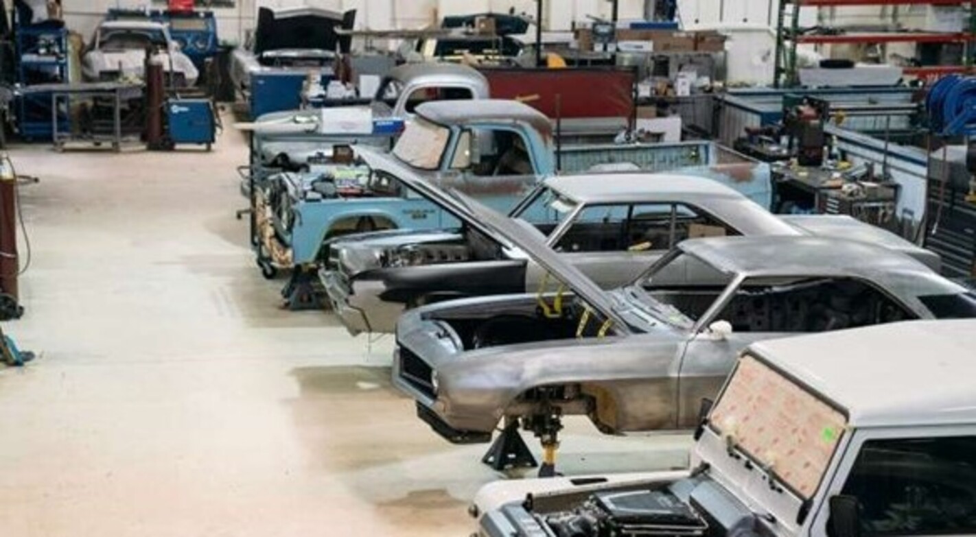 Picking the Right Classic Car Restoration Shop - Classic Auto Advisors