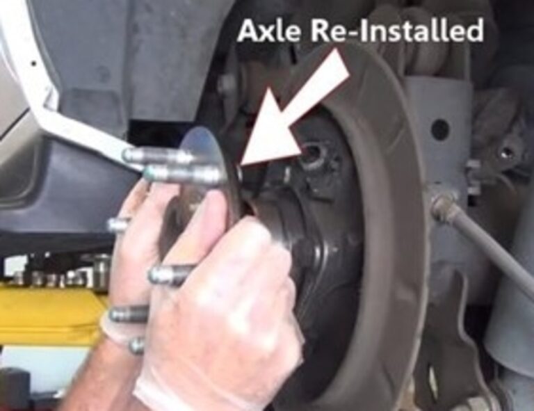 Pushing the rear axle fulling into the rear differential