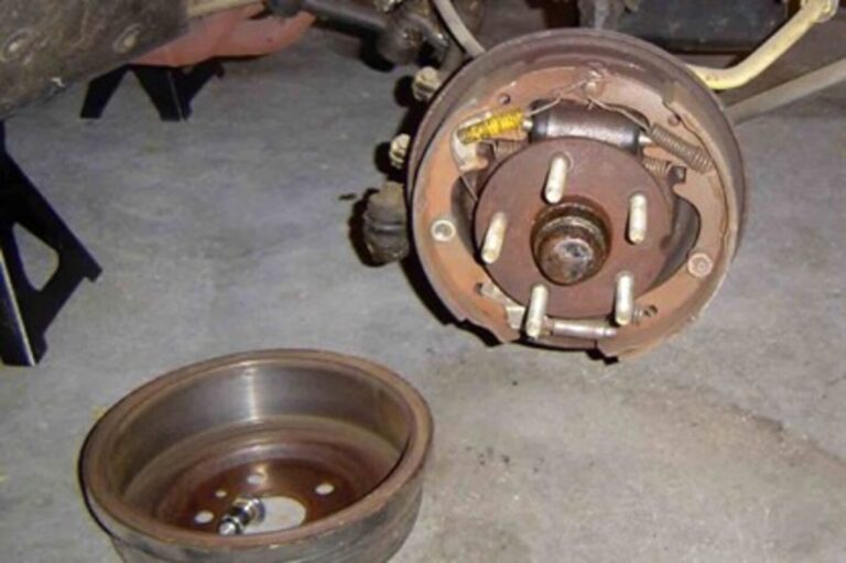 Front drum brake assembly with drum removed