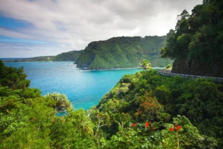 Arial view of Hana Hwy for your classic car scenic drive