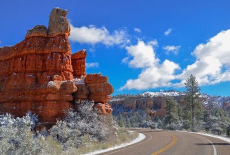 Scenic drive thru Bryce Canyon Utah