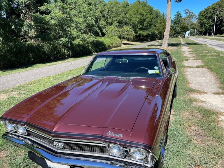Great photo of 68 Chevelle looking over the front hood toward rear