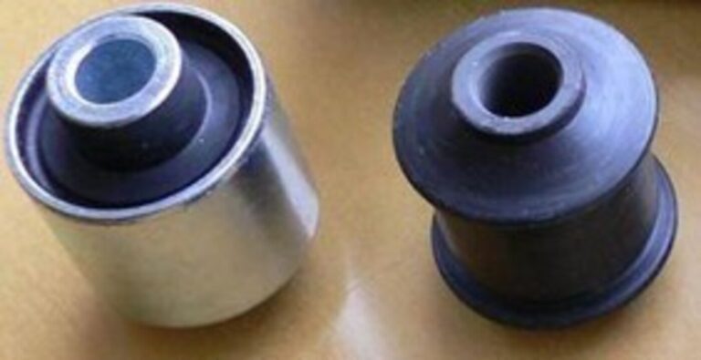 Compariing a bearing with a sleeve vs without sleeve