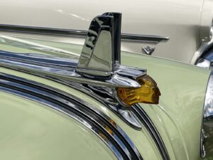 Pontiac hood emblem