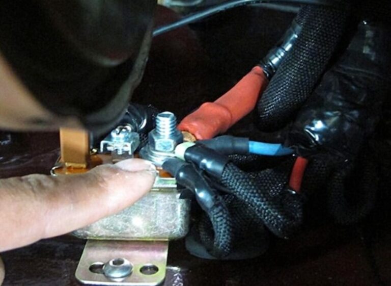 Wires connected to the engine voltage regulator